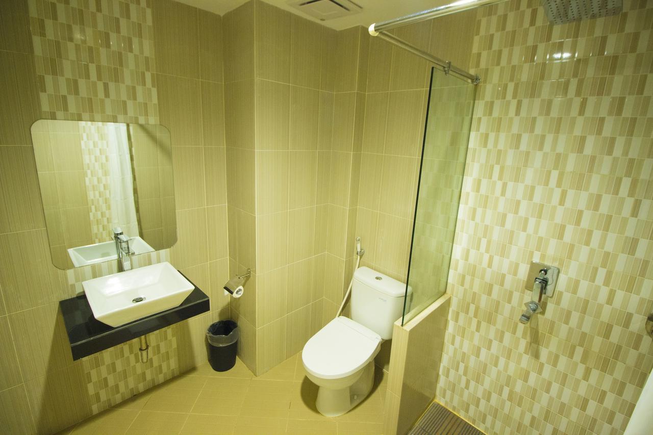 Hannah Hotel Syariah Painan Exterior foto